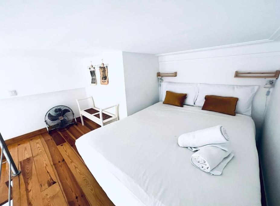 Lisbon Lovely Mezzanino Studio Close To Lx Factory Exterior foto